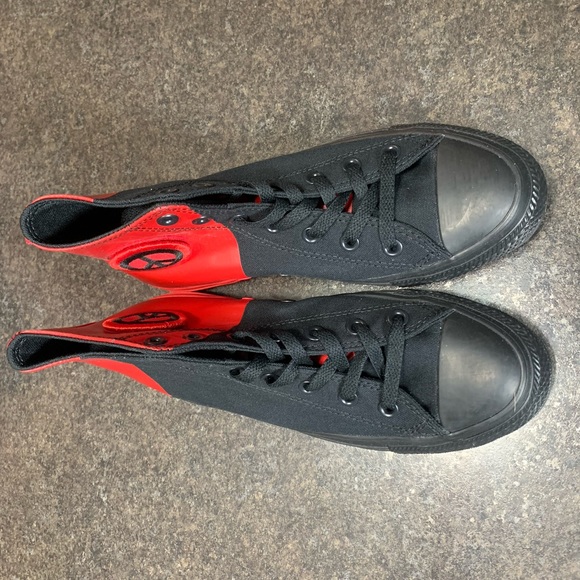 Converse Red Black Seek Peace Rubber Rock Rebel Punk NEW - Picture 2 of 7